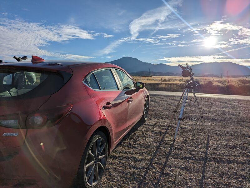 Our setup in Fillmore! Our car facing the sun, the telescope right at hand, and a bathroom nearby. Perfect.